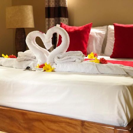 Mountain Lodge Anse Volbert Village  Ngoại thất bức ảnh