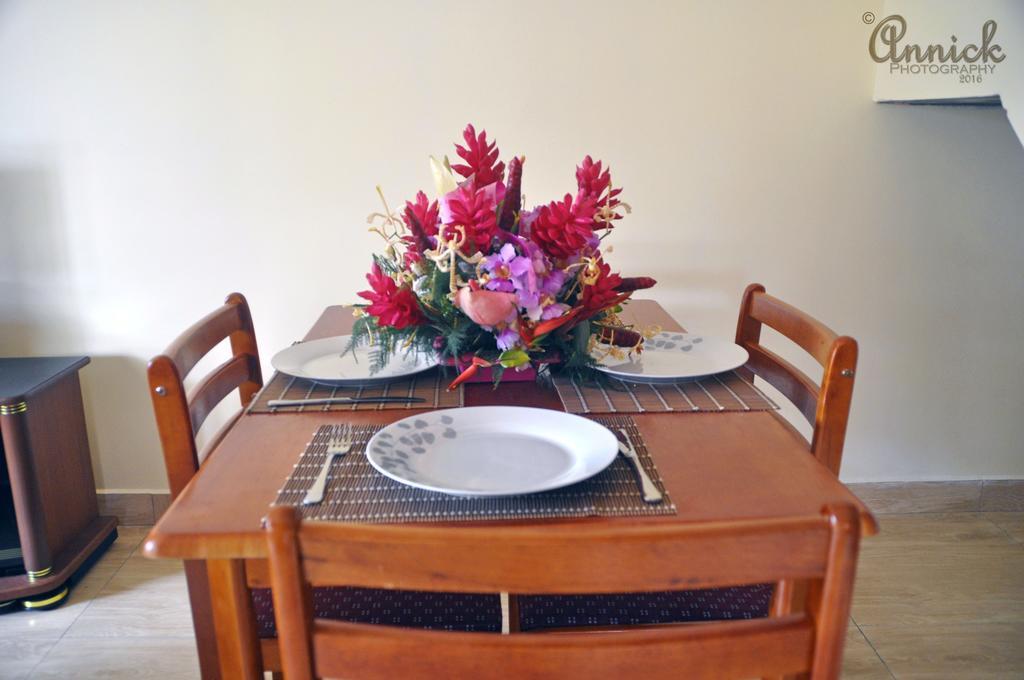 Mountain Lodge Anse Volbert Village  Ngoại thất bức ảnh