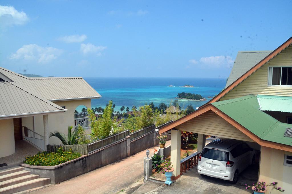 Mountain Lodge Anse Volbert Village  Ngoại thất bức ảnh