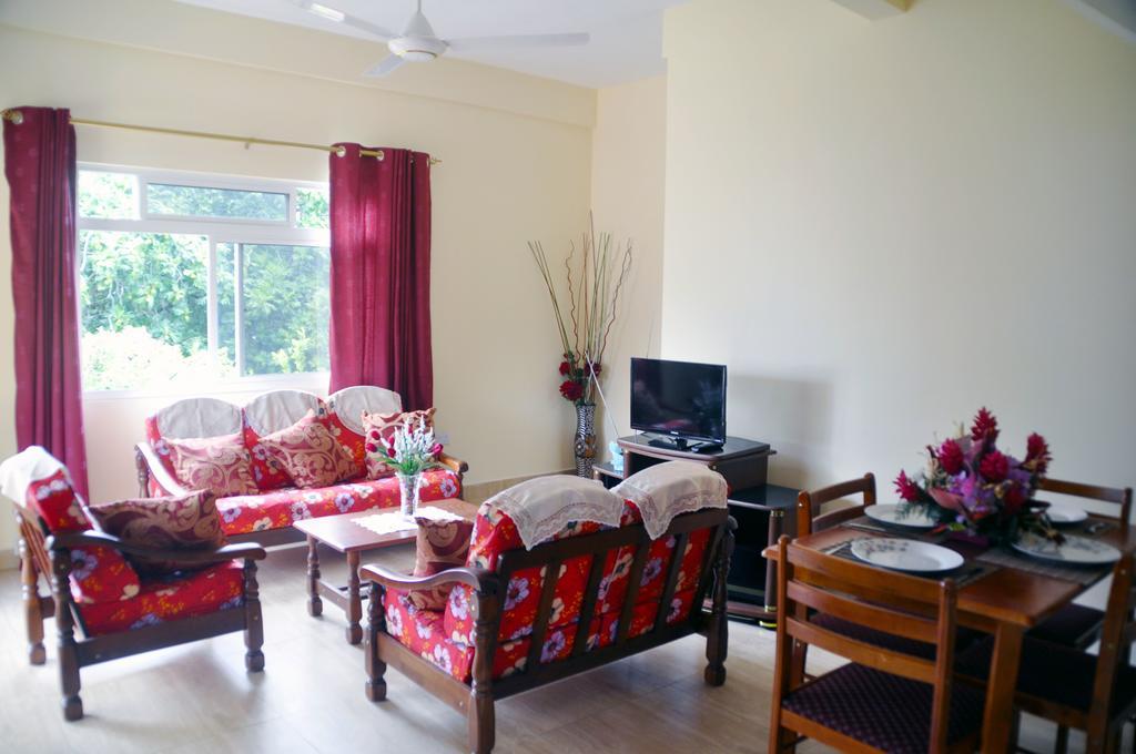 Mountain Lodge Anse Volbert Village  Ngoại thất bức ảnh