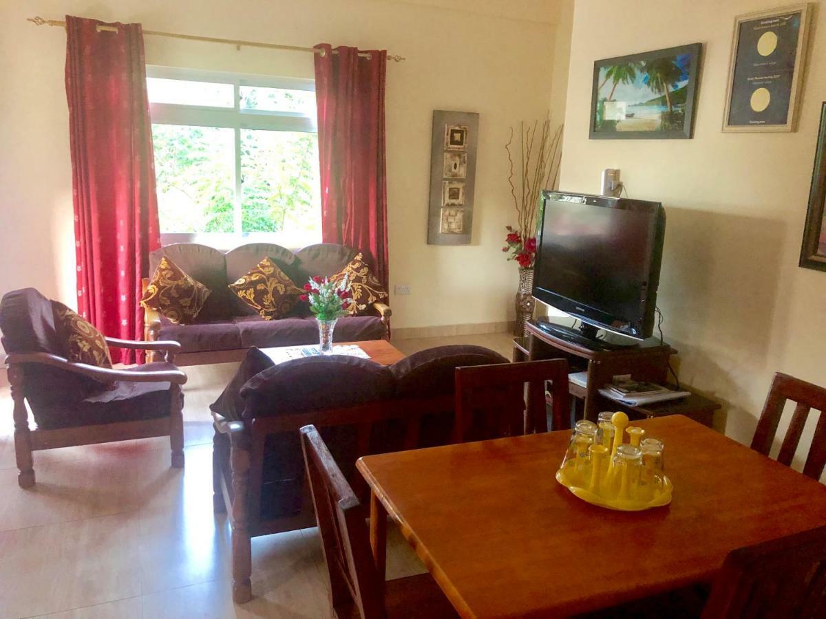 Mountain Lodge Anse Volbert Village  Ngoại thất bức ảnh
