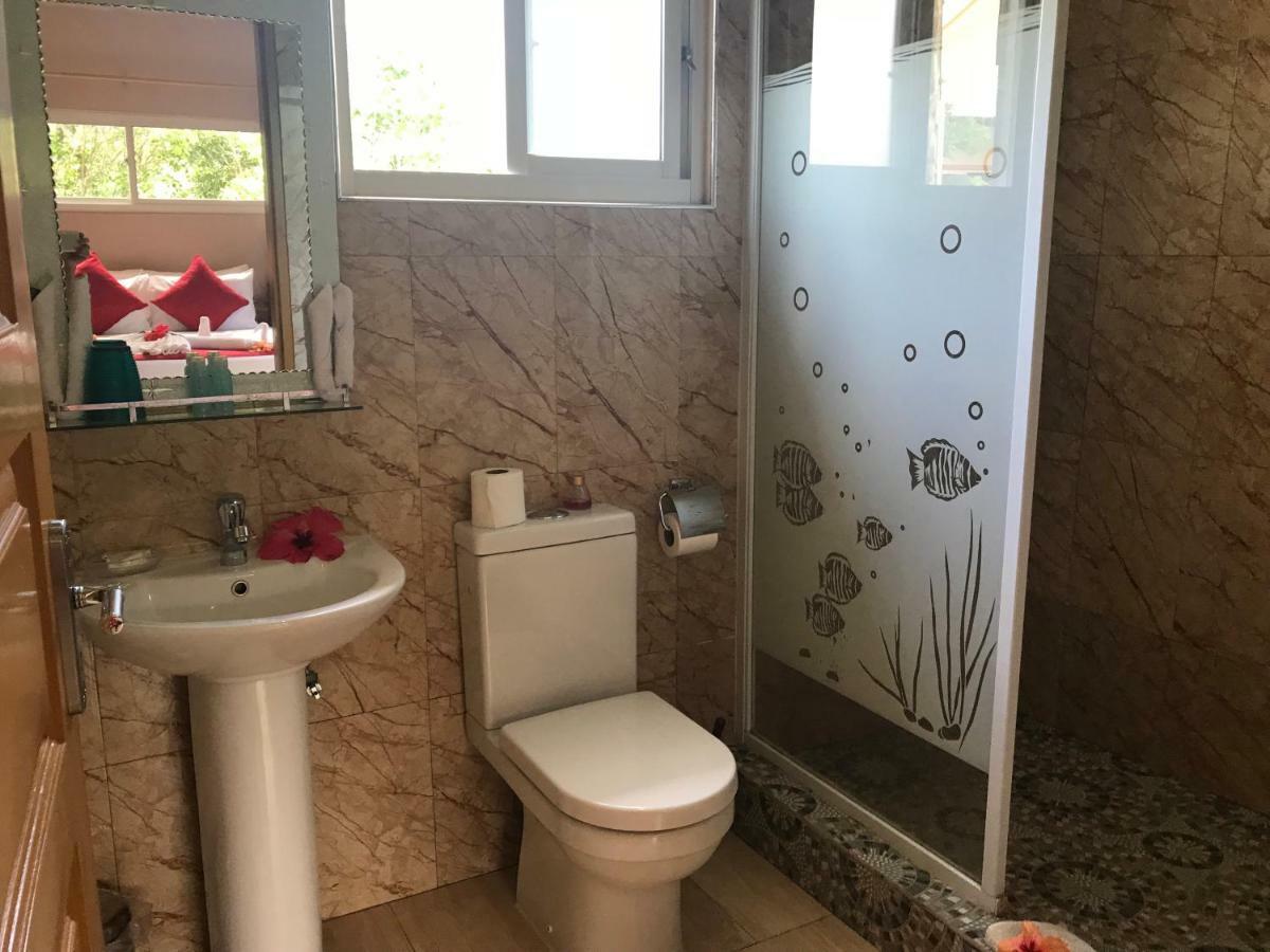 Mountain Lodge Anse Volbert Village  Ngoại thất bức ảnh